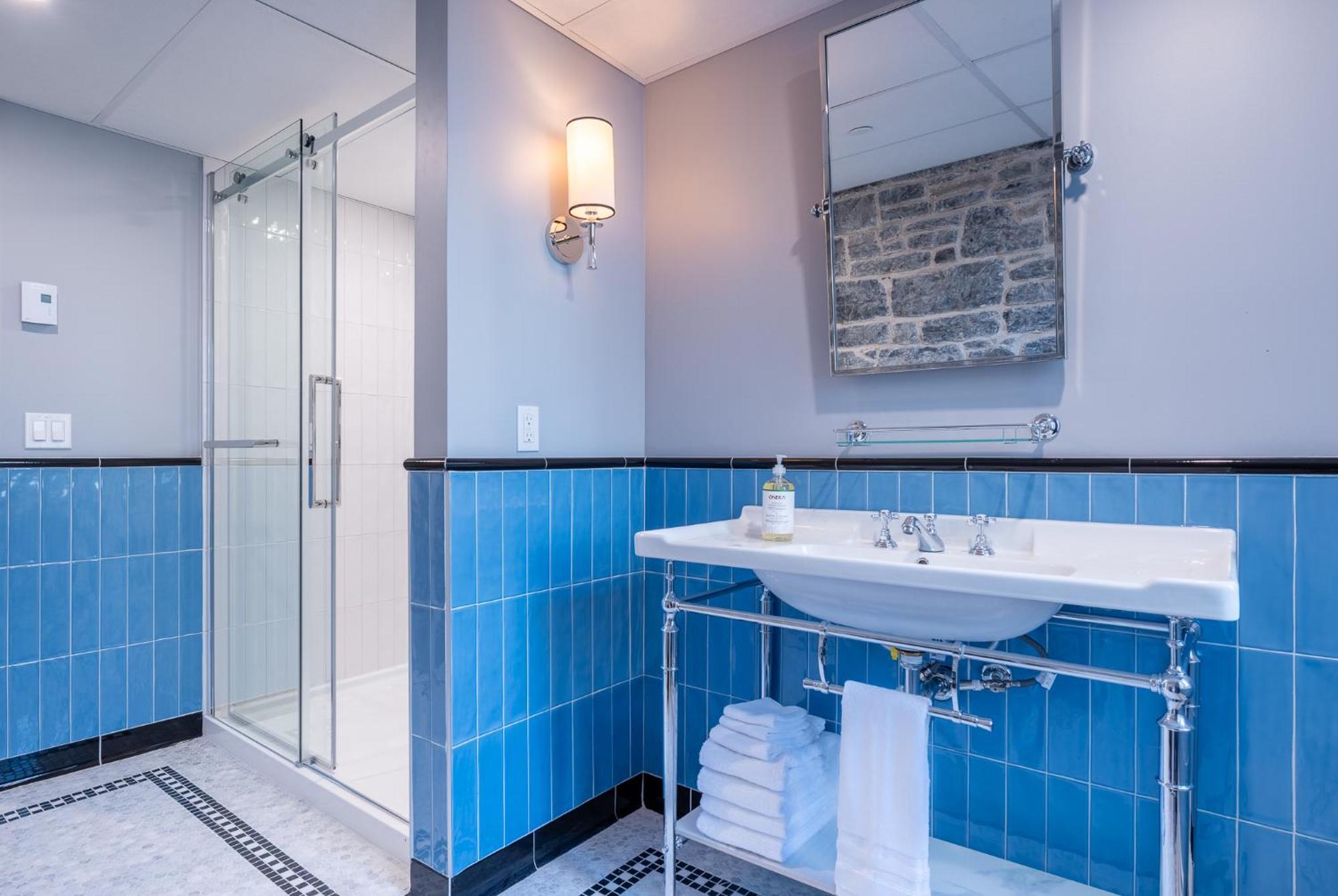 Hotel Acadia Quebec City Ngoại thất bức ảnh